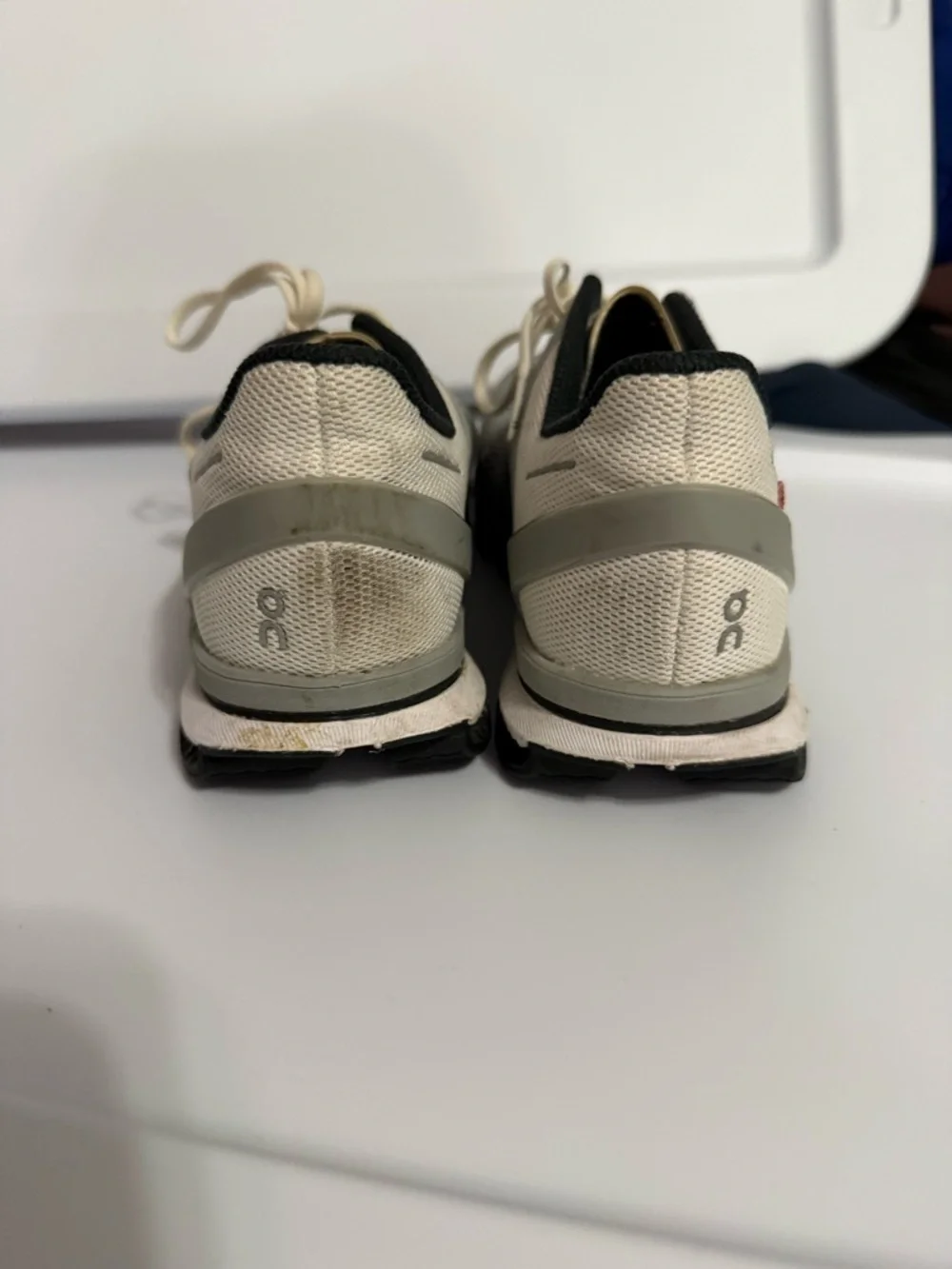 On Running cloud cloudsurfer